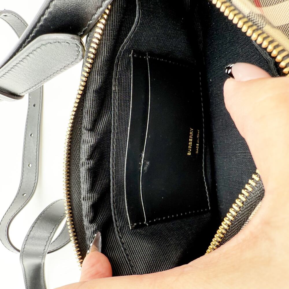 Burberry Vintage Check and Leather Mini Camera Bag Purse - Picture 9 of 15